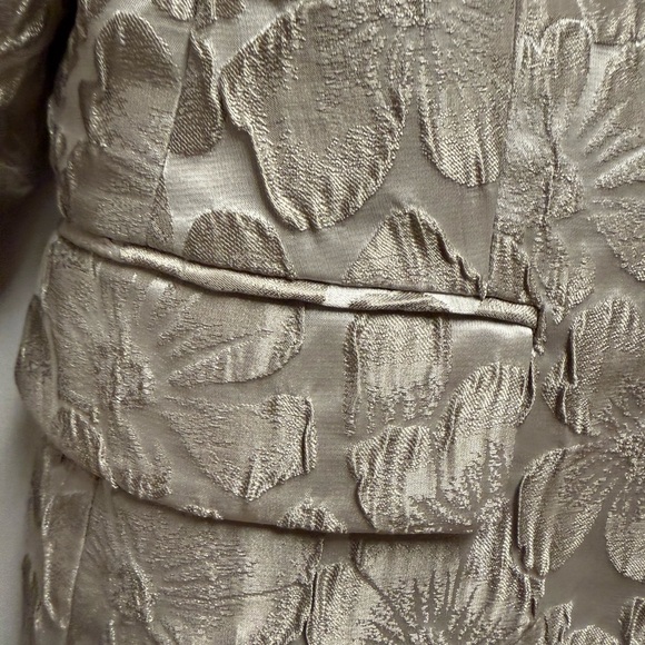 Calvin Klein Women's Dress Coat silver Silver Ties On Side Size 4 EUC Beautiful - Picture 5 of 15